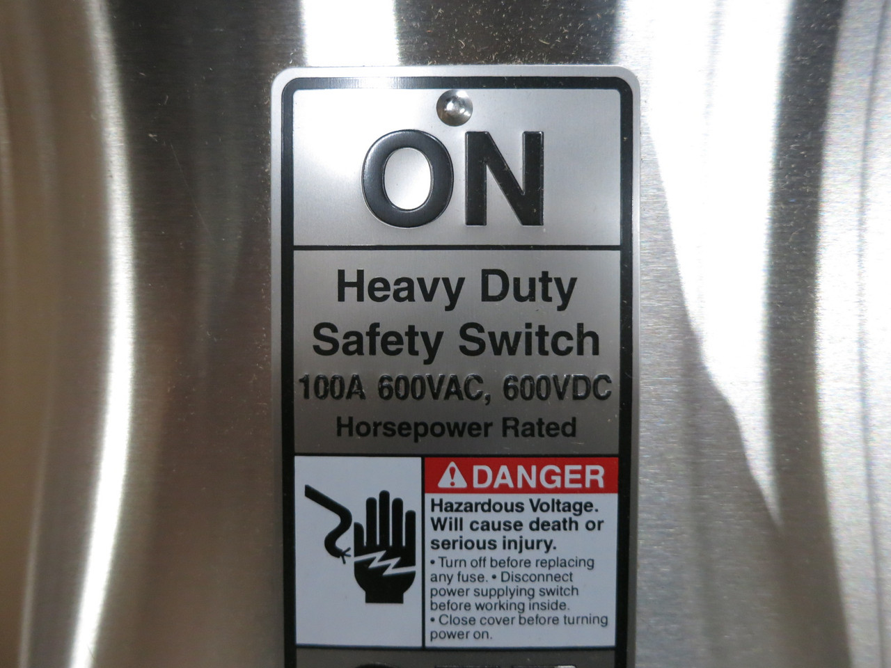 NEW Siemens HF363S 100A 600V Fusible Safety Switch Disconnect 100 Amp HF363-S 4X (DW8545-1)