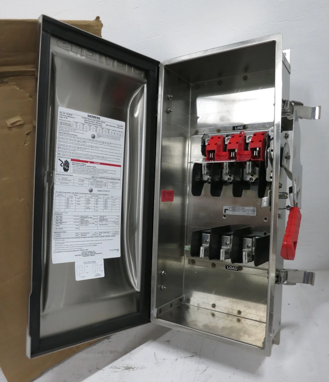 NEW Siemens HF363S 100A 600V Fusible Safety Switch Disconnect 100 Amp HF363-S 4X (DW8545-1)