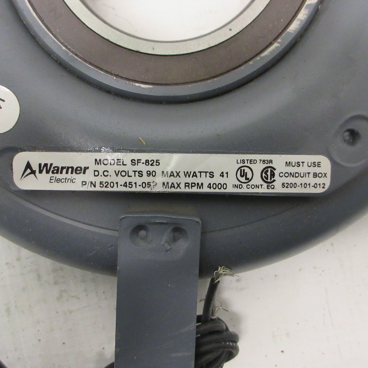NEW Warner Electric SF-825 Clutch Brake P/N 5201-451-057 90-VDC 4000 RPM 41W NIB (AH1586-1)
