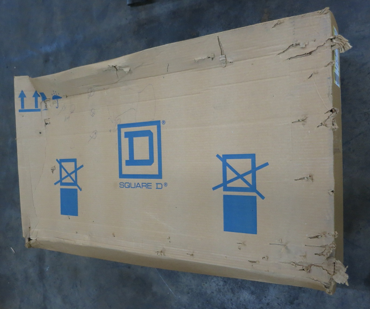 NEW Square D H225N 400A 240V Fusible Safety Switch Disconnect 1PH 2P 400 Amp E04 (DW8553-1)