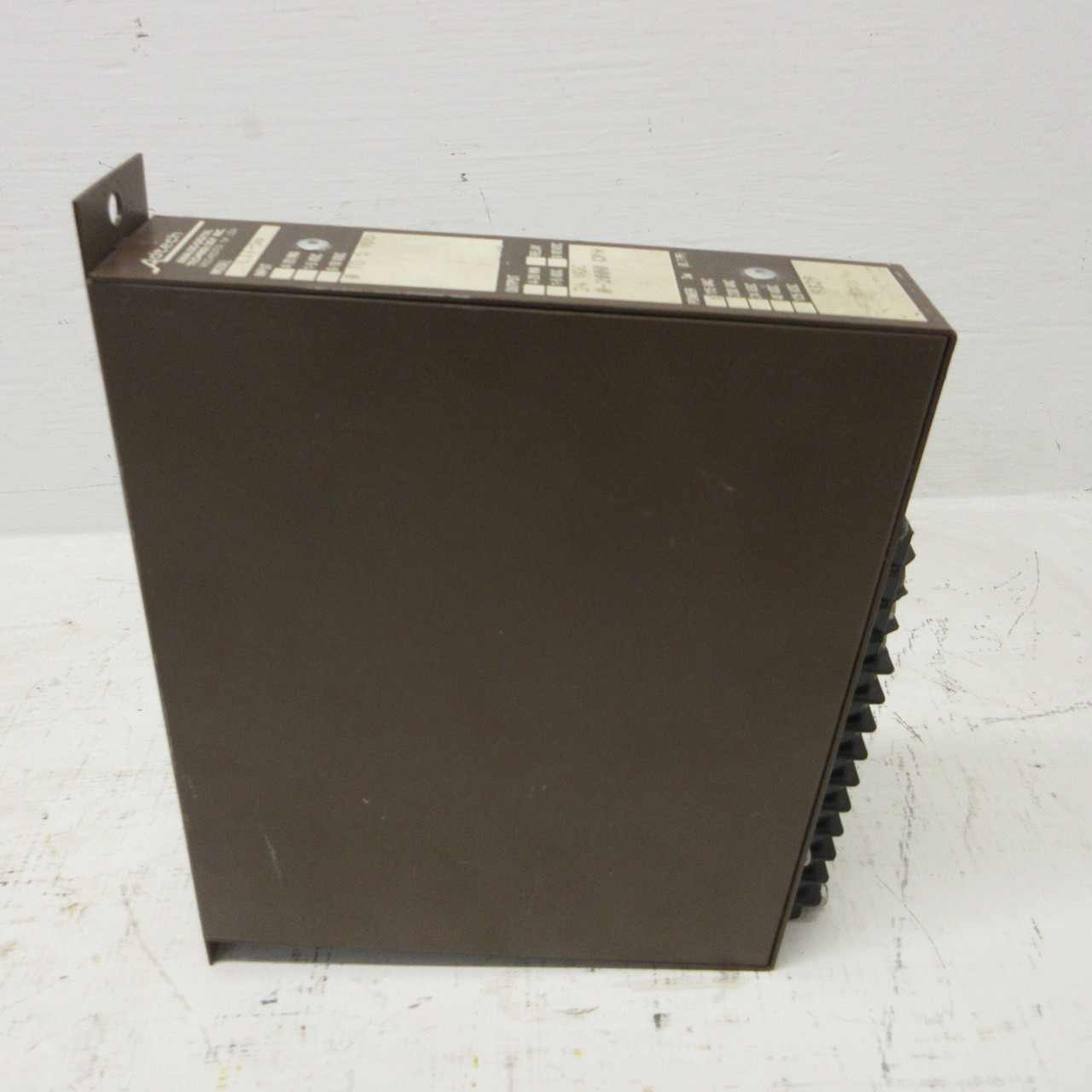 Adtech LIT 56 Electronic Transmitter Controller 115V Input: 0-5VDC Output: 24VDC (AH1609-1)