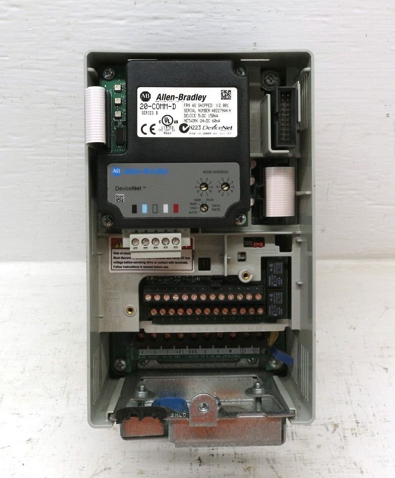 Allen Bradley 0.5 HP PowerFlex 70 AC VS Drive 240V VFD 20AB2P2A0AYNNNC0 208V (DW8574-1)