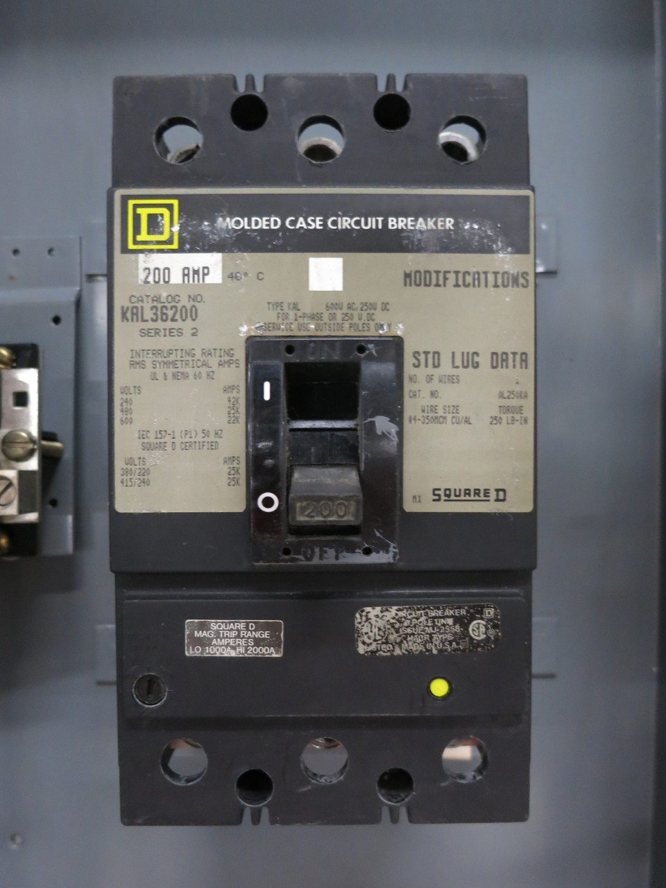 Square D KA225S Ser E1 225A 600V Circuit Breaker Enclosure 200 Amp KAL36200 (DW8577-4)