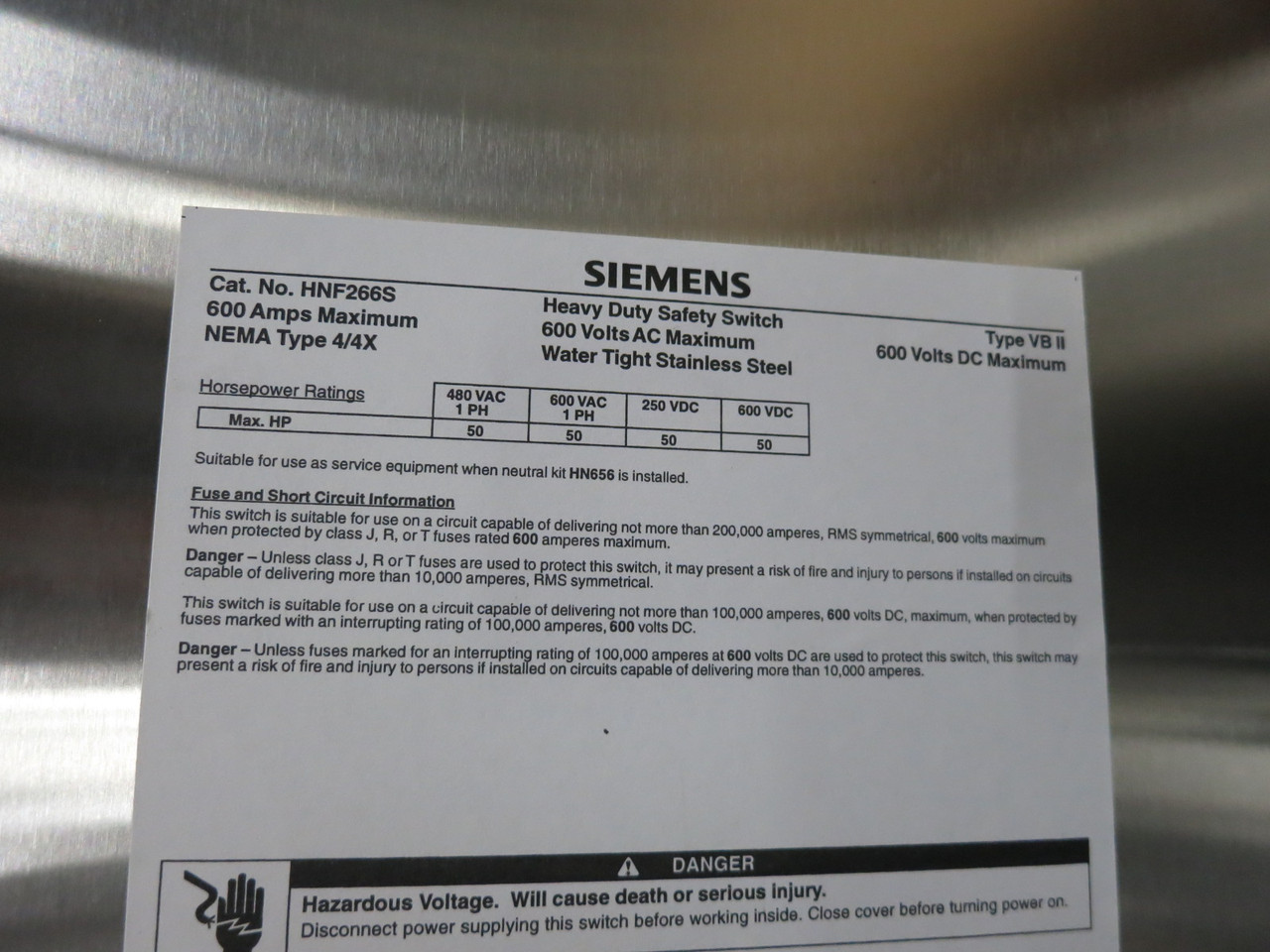 NEW Siemens HNF266S 600A 600V Non-Fusible Safety Switch Disconnect 600 Amp 4X (DW8579-1)