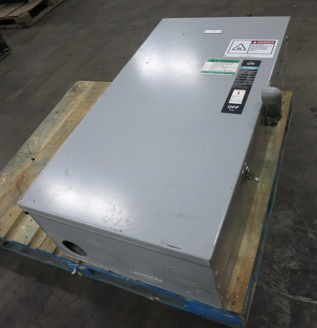 Siemens JN425 400A 240V Fusible Safety Switch Disconnect 400 Amp JN-425 I-T-E (DW8584-1)