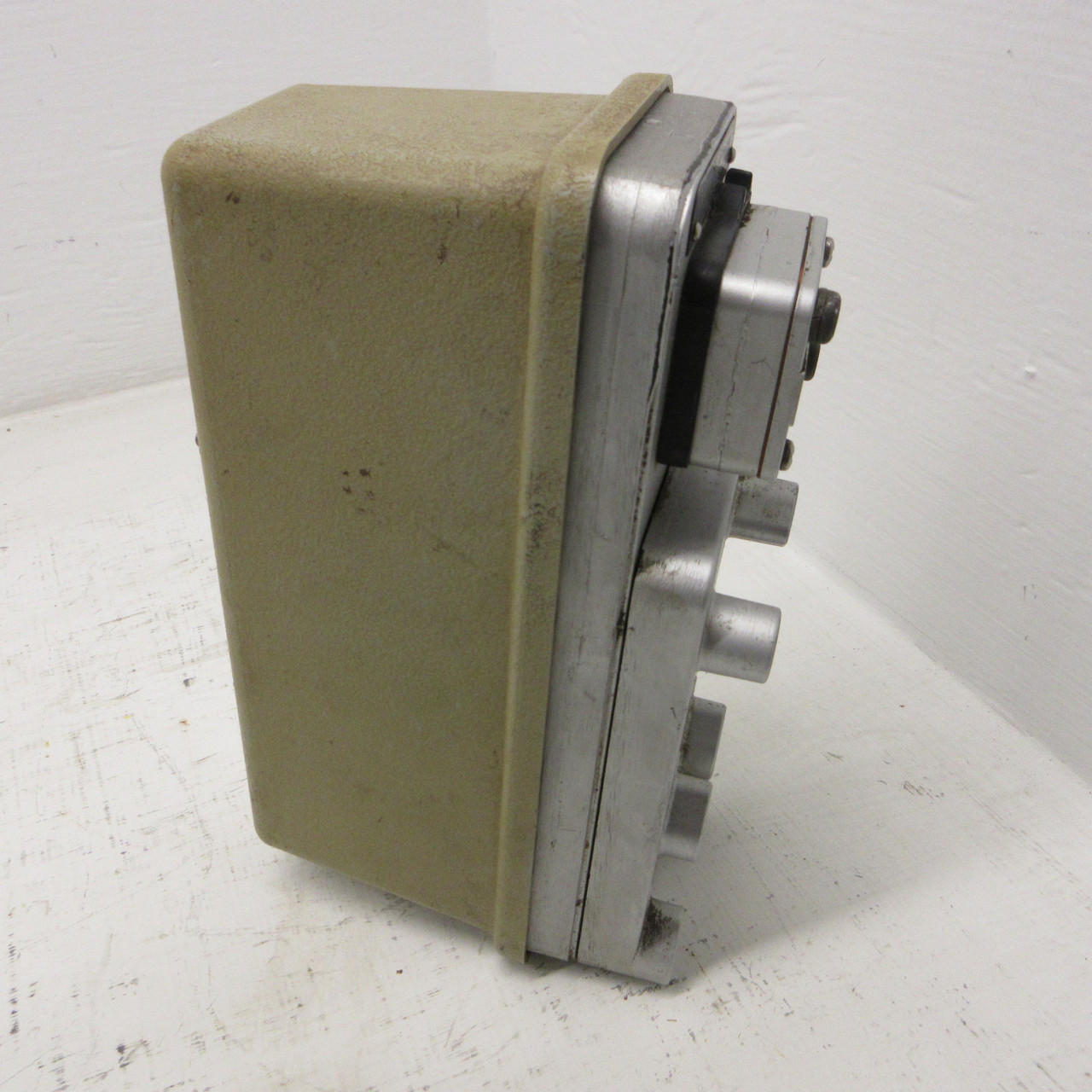 Foxboro 556-8-30 C Multiplier Extractor Computer Scale 0.78 Span S 0.67 3-15 PSI (AH1620-1)