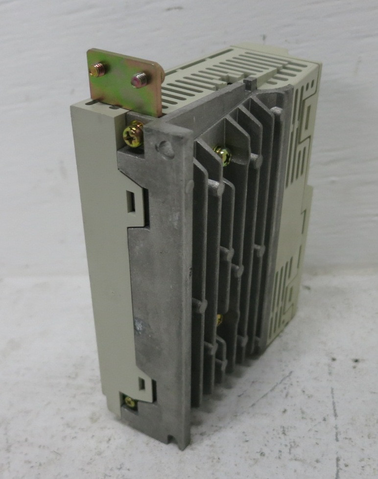Mitsubishi MR-C20A-L-UE AC Servo Amplifier 200W 200-230V 1PH Melservo Drive (DW8596-1)