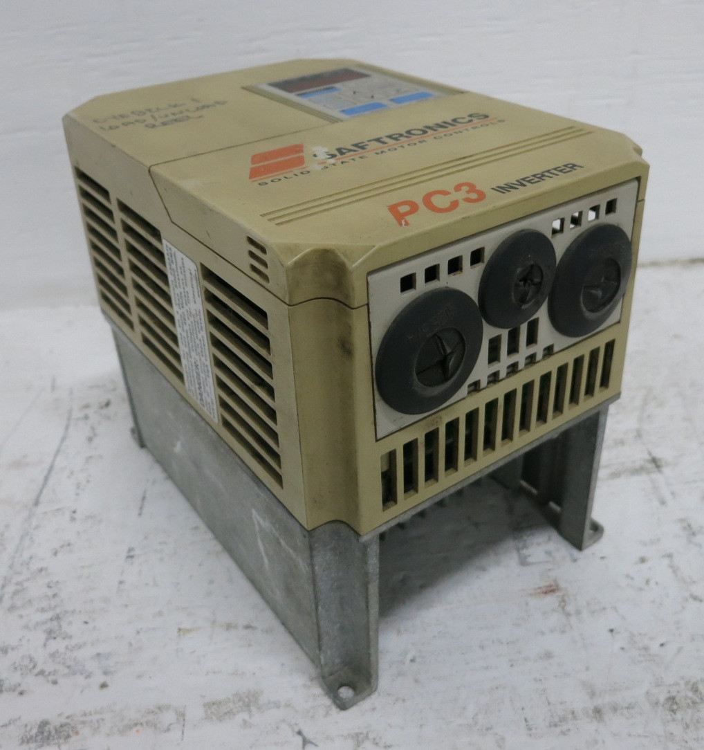 Saftronics CIMR-PCU40P7 PC3 Inverter 1.5 HP AC VS Drive 460V VFD 40P7N1 (DW8593-2)