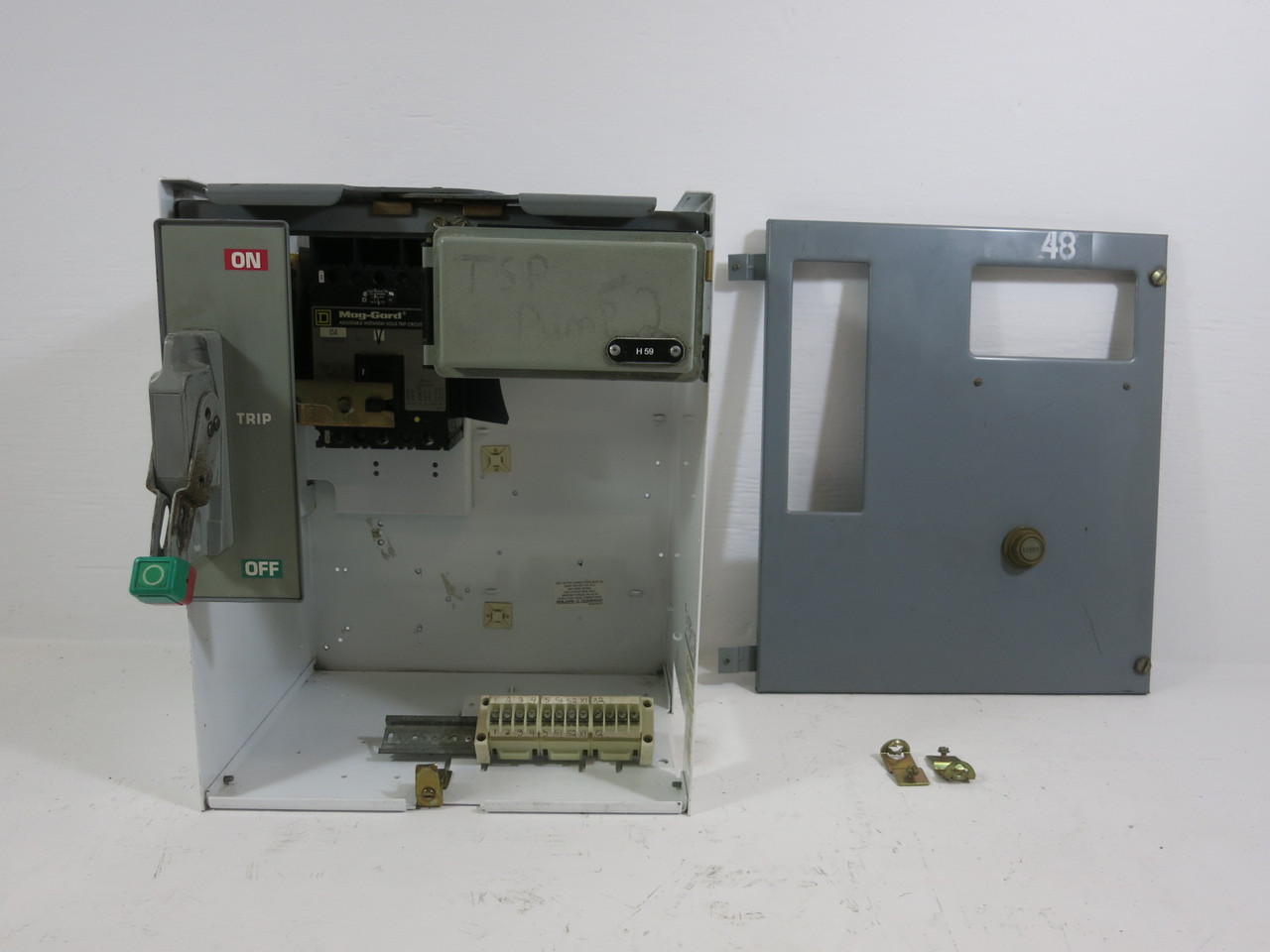 Square D Model 6 15A Breaker Feeder 18" MCC Bucket Mod 6 15 Amp Motor Control (BJ1165-1)
