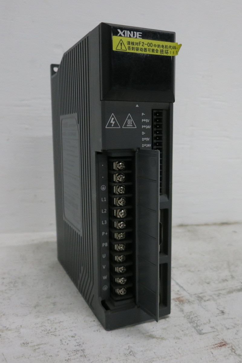 XINJE DS2-20P4-AS Servo Driver 1PH in 3PH out 200-240V Servo Amplifier Control (DW8597-2)