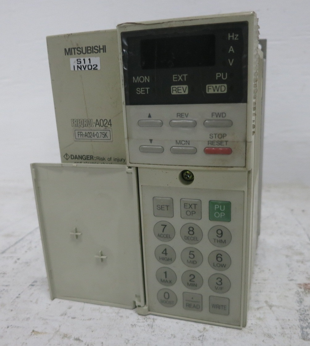 Mitsubishi FR-A024-0.75KP 1 HP AC Inverter VS Drive Freqrol A024 200-230V VFD (DW8600-3)