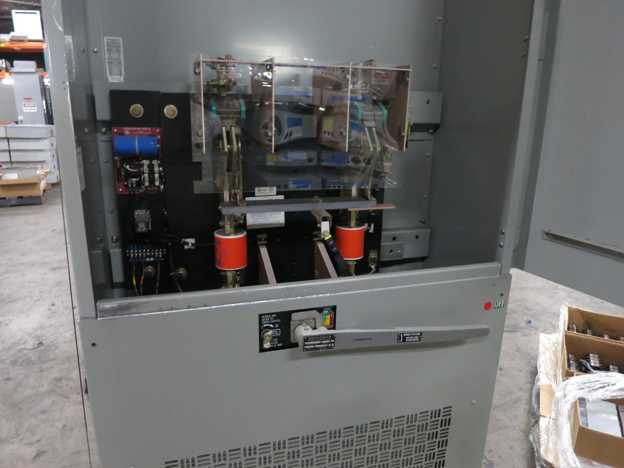 Boltswitch VLDC2610-ST 2000A 600V DC 2P Contact Switch Disconnect 2000 Amp VLDC (DW8606-1)