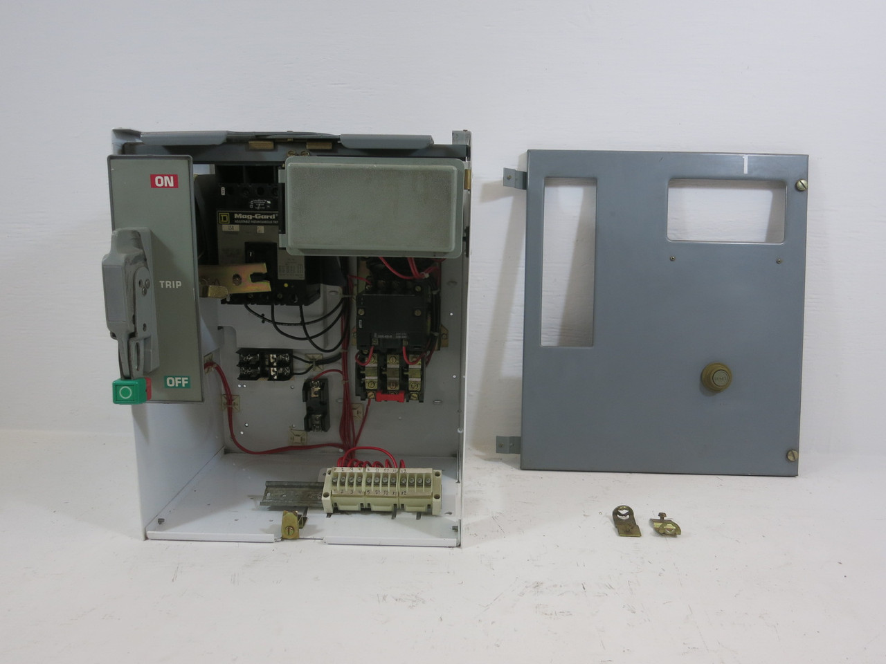 Image of Square D Model 6 15A Breaker Size 1 Reversing Starter 18" MCC Bucket 15 Amp