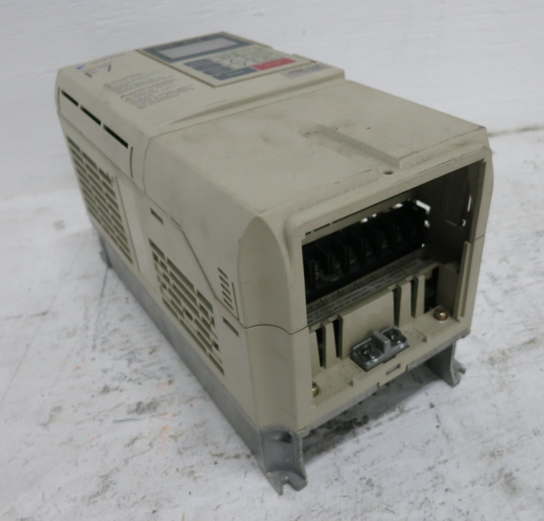 Yaskawa CIMR-F7U40P7 Varispeed F7 1 HP AC VS Drive 380-480V 40P71F VFD 480 VAC (DW8603-2)