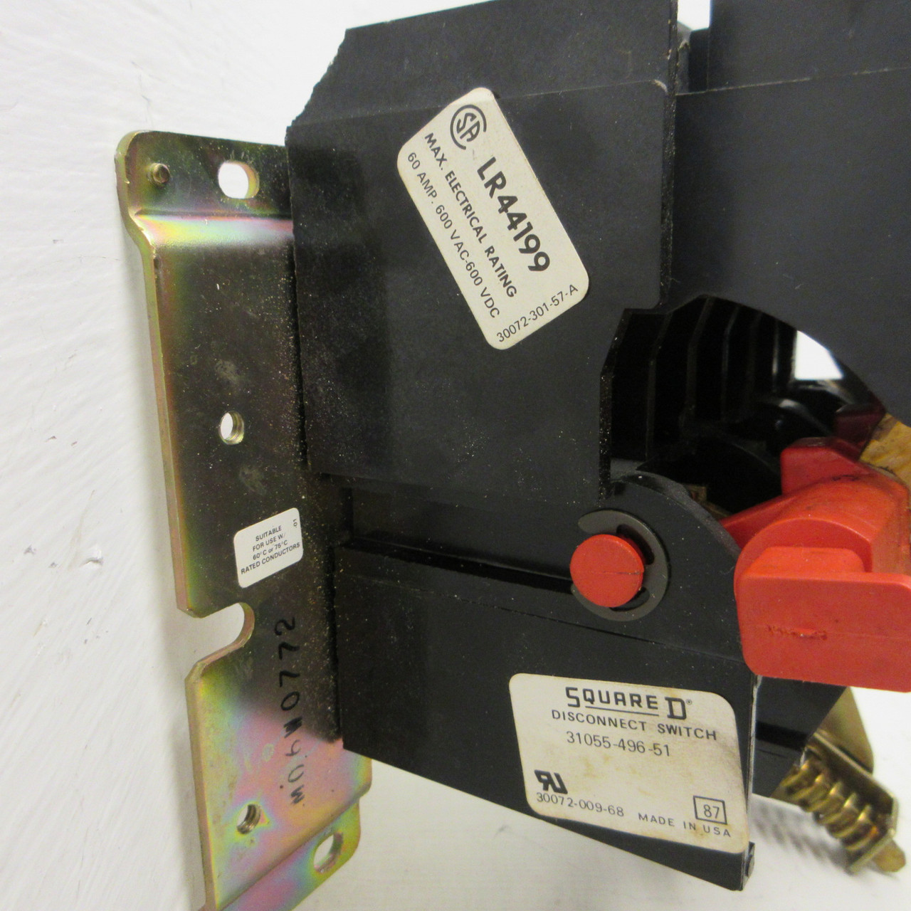 Square D HU-60-SV 60A Disconnect Switch 31055-496-51 Complete w/ Handle Assembly (AH1629-3)