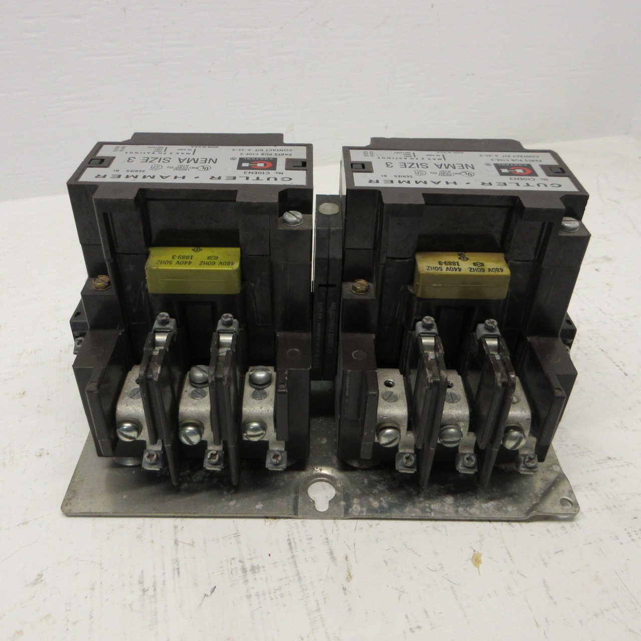 Cutler Hammer C10EN3 Size 3 Reversing Motor Contactor 480V Coil Ser B1 90A 50 HP (AH1631-1)