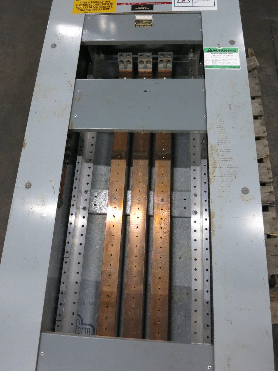 Westinghouse FDP 600A Panelboard 480/277V 3PH 4W Panel Board 600 Amp (DW8616-1)