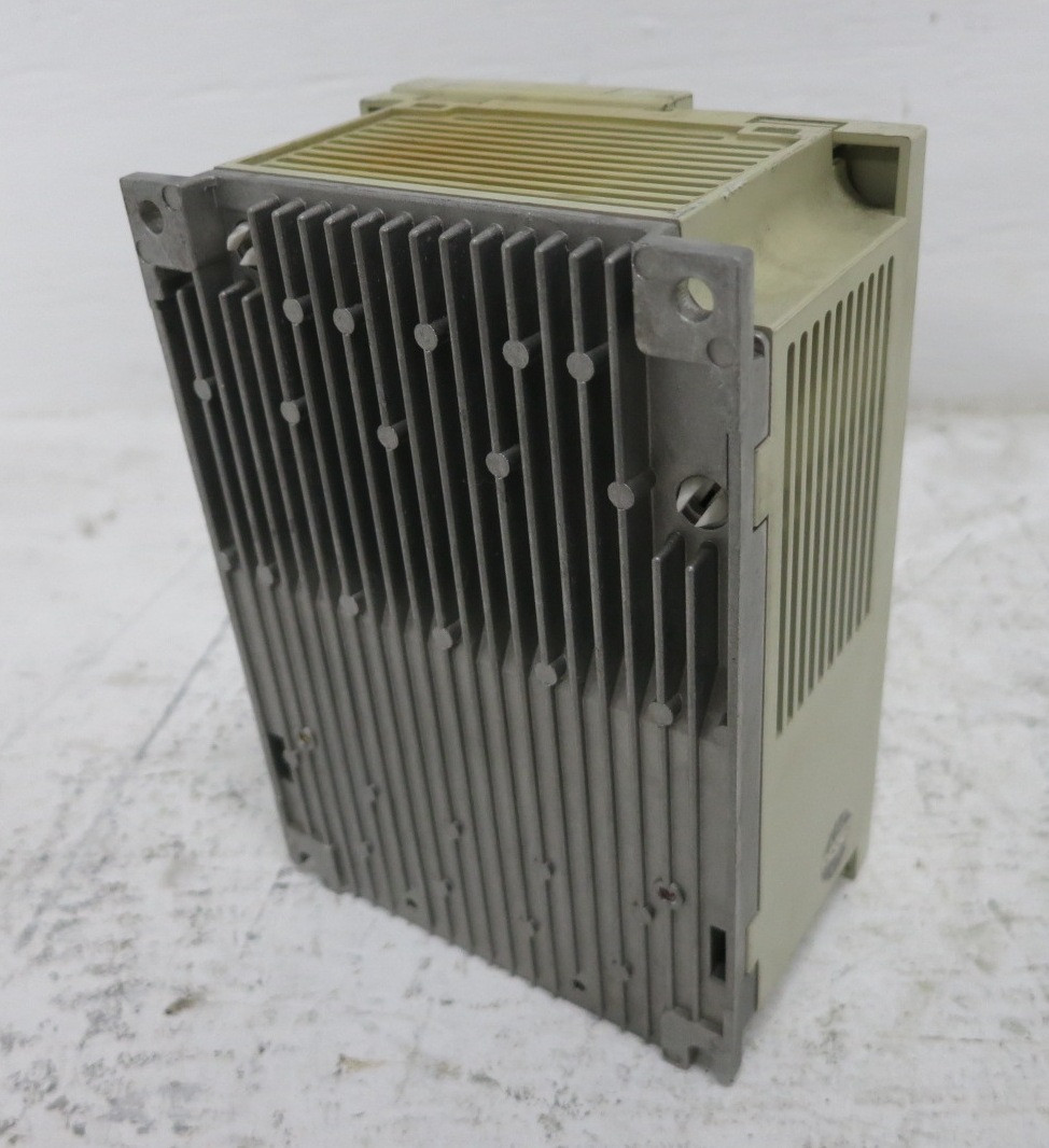 Mitsubishi FR-A024-0.2KP 0.25 HP AC Inverter VS Drive Freqrol A024 200-230V VFD (DW8609-4)