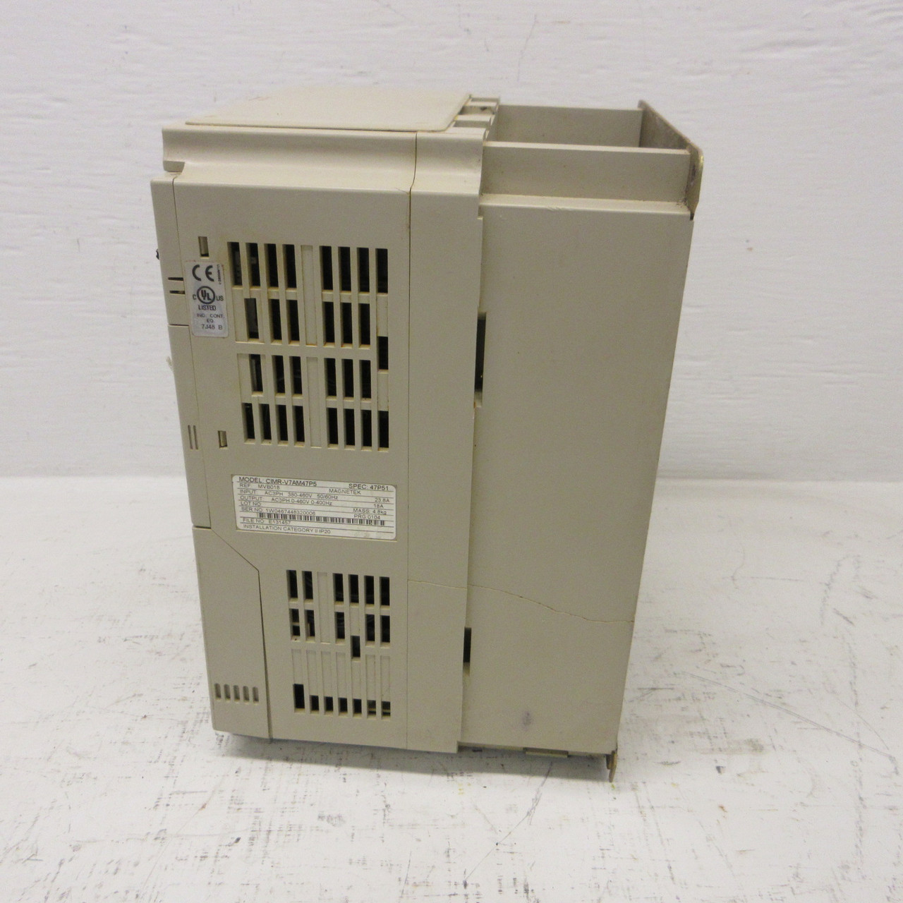 Yaskawa CIMR-V7AM47P5 GPD 315V7 AC VS Drive 10HP 7.5kW 380-460V Magnetek flawed (AH1637-1)