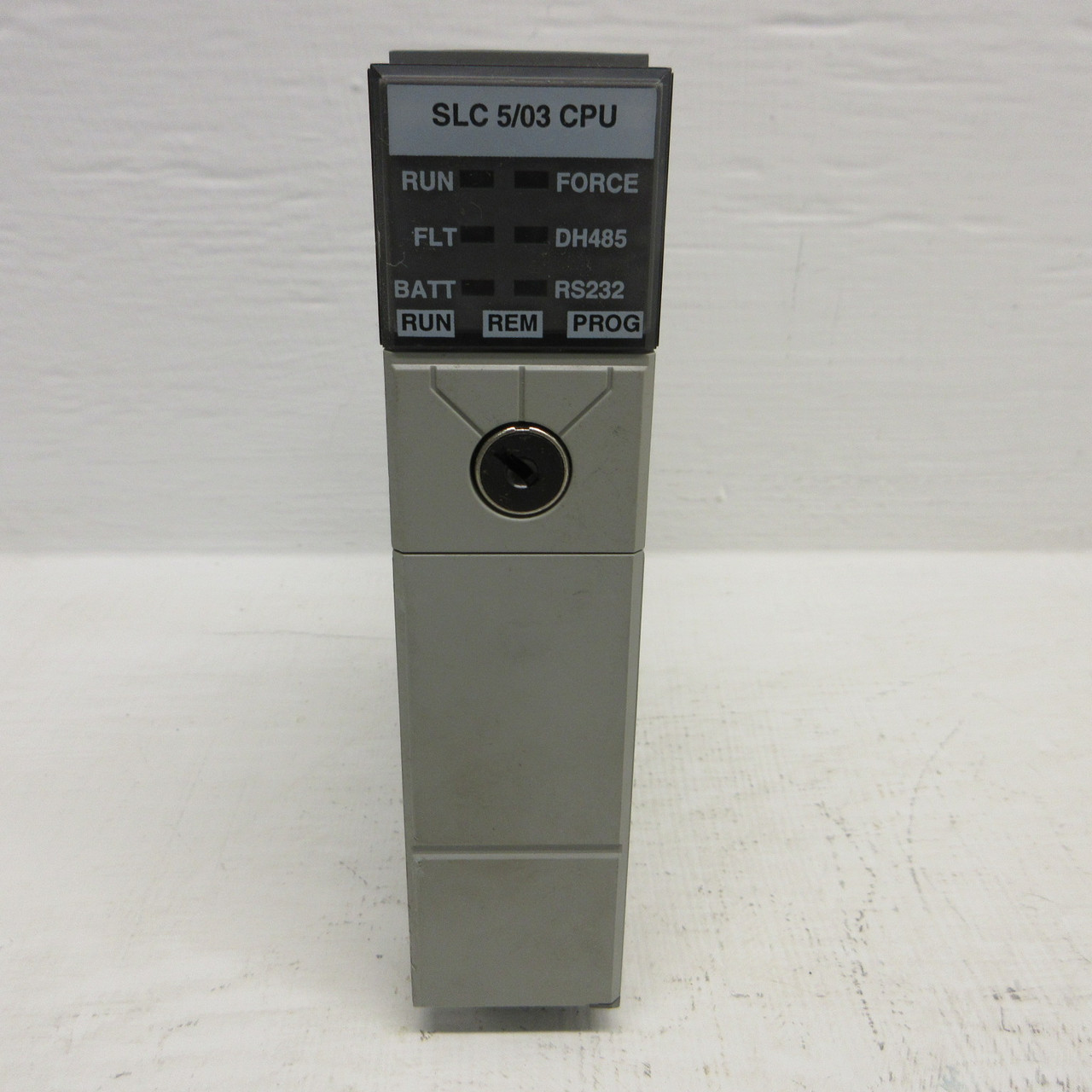 Allen Bradley 1747-L532 Ser B Rev 2 FAC 1M SLC500 5/03 CPU Processor Unit NO KEY (AH1639-1)