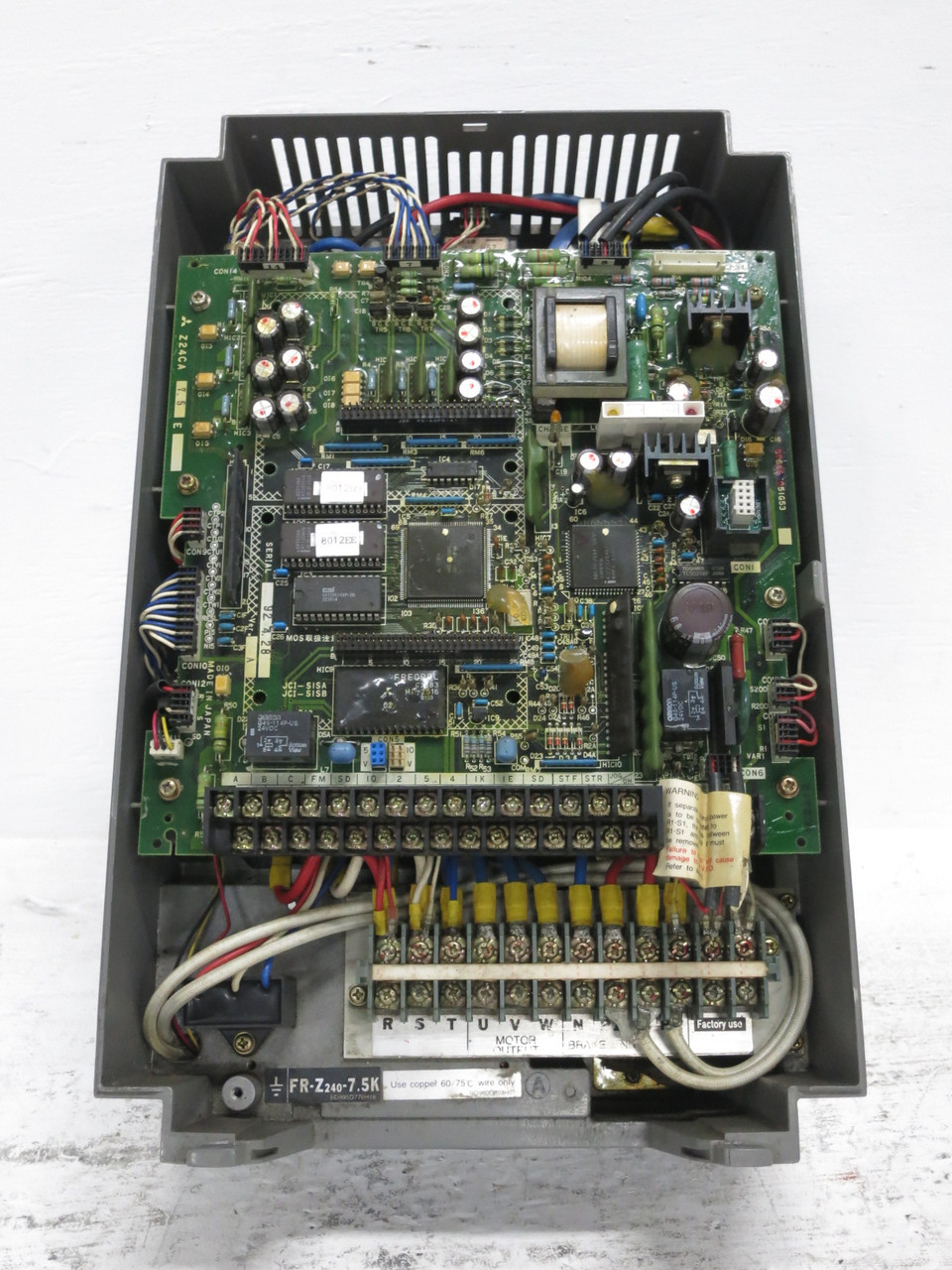 Mitsubishi FR-Z240-7.5K-UL 10 HP Z200 Inverter AC VS Drive 460V 3PH VFD (DW8626-1)