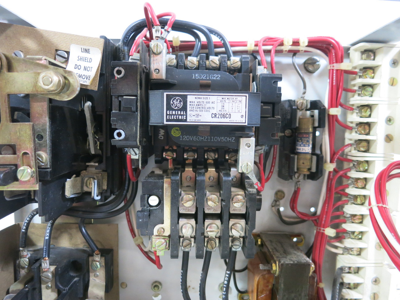 General Electric GE 8000 30 Amp Fusible Size 1 Starter 12" MCC Bucket Fuse 30A (BJ1172-2)