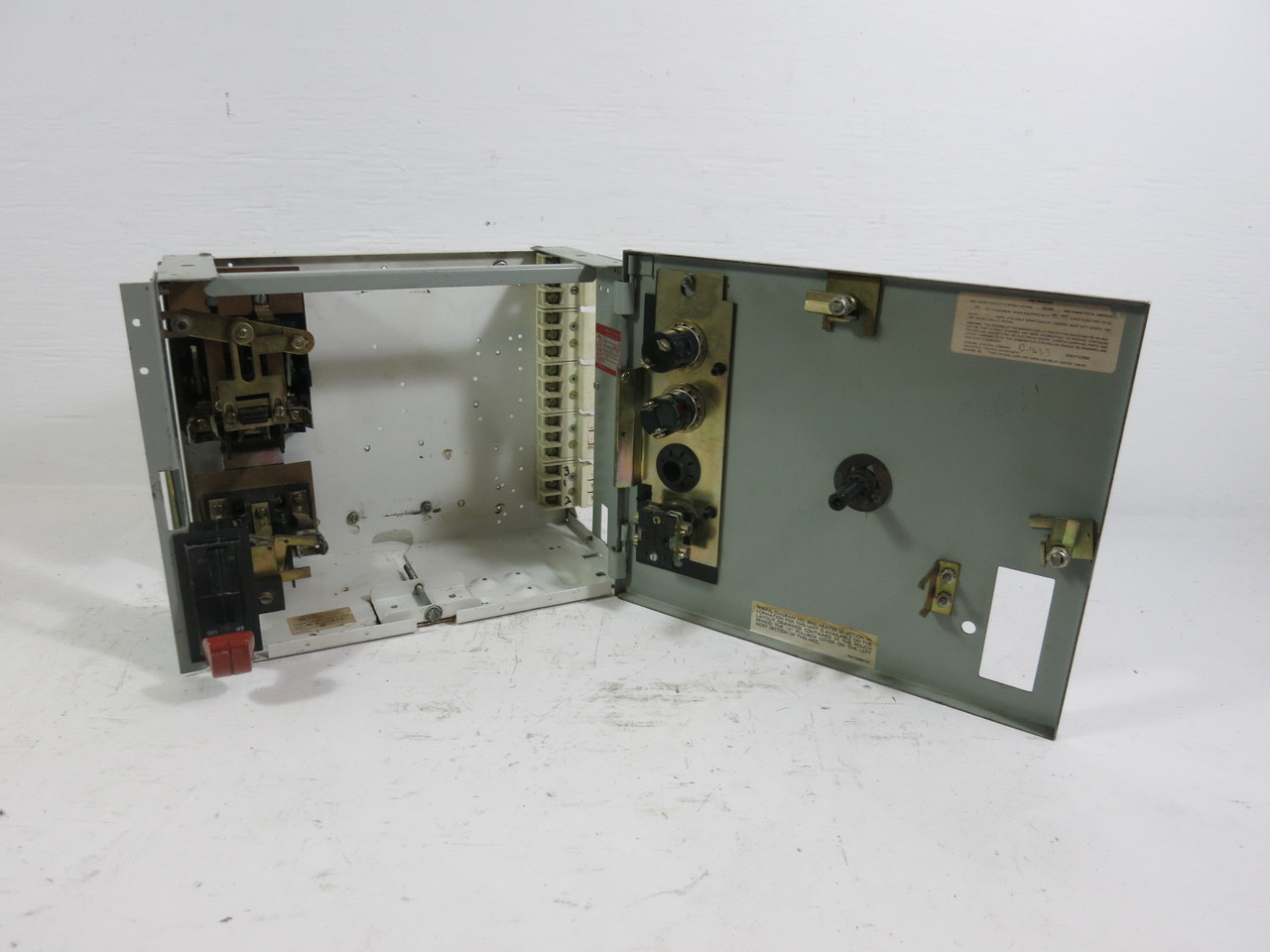 General Electric GE 8000 Series 30 Amp Fusible Feeder 12" MCC Bucket 30A Fused (BJ1173-1)