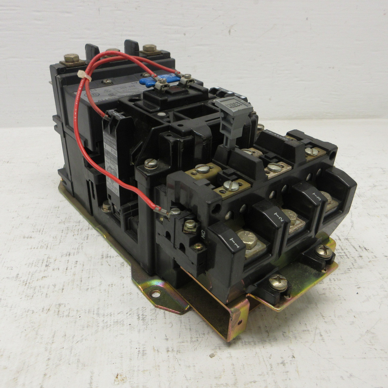 Allen Bradley 509-DOD Size 3 Motor Starter 120V Coil 90A 3PH 509-D0D No Heaters (AH1685-1)