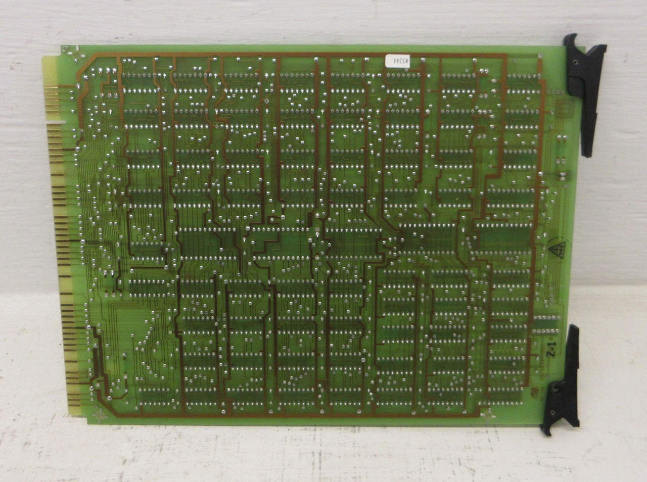 3rd Image of AH1689