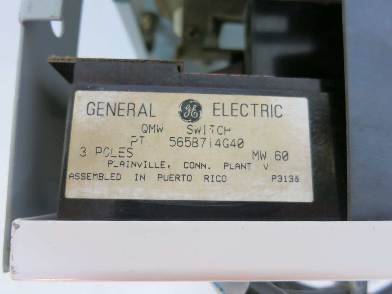 General Electric GE 8000 60A Fusible Feeder 12" MCC Bucket 60 Amp Fused (BJ1176-2)
