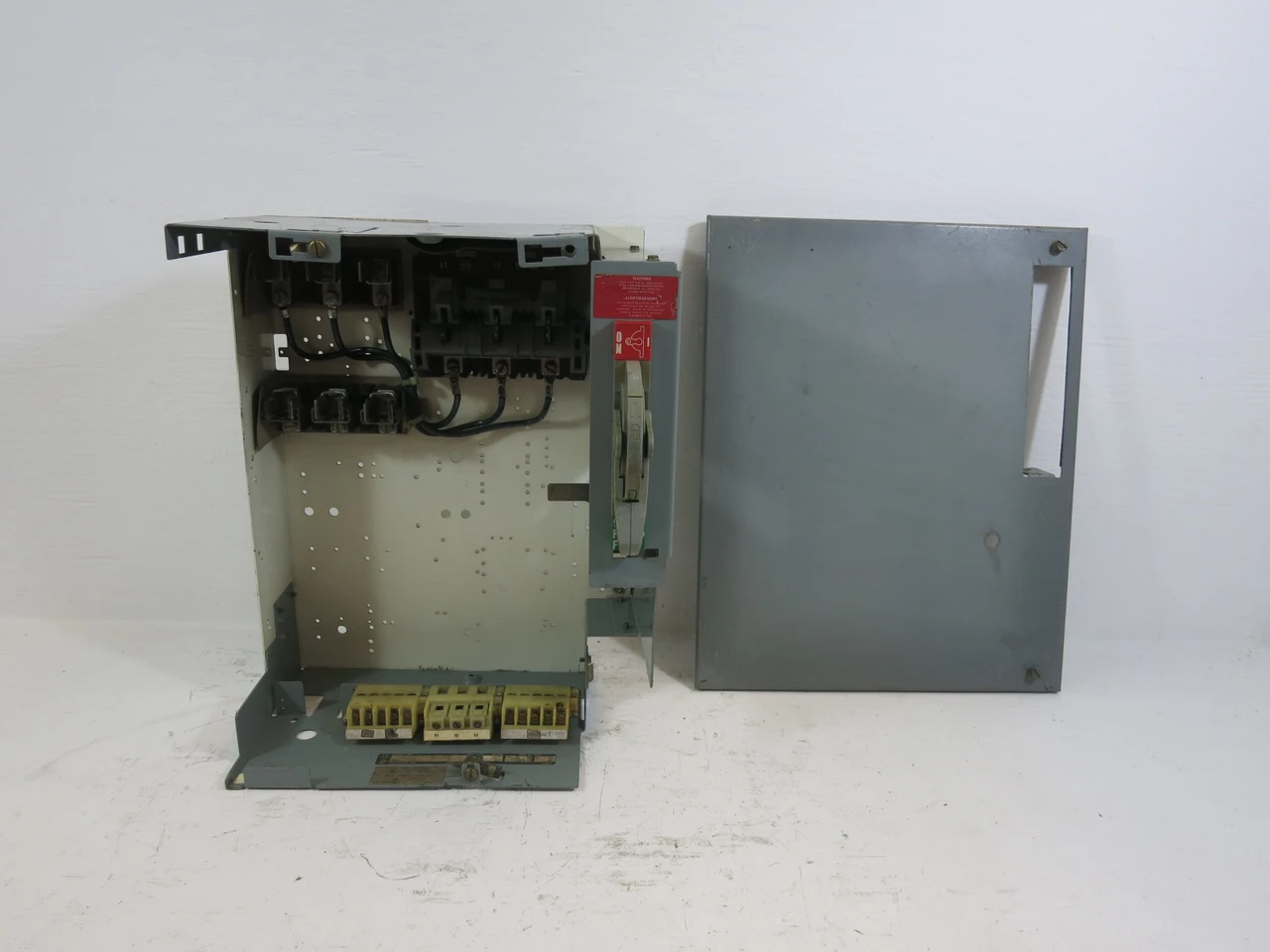 Image of Allen Bradley 2100 Centerline 60A Fusible Feeder 18" MCC Bucket 60 Amp Fuse Type