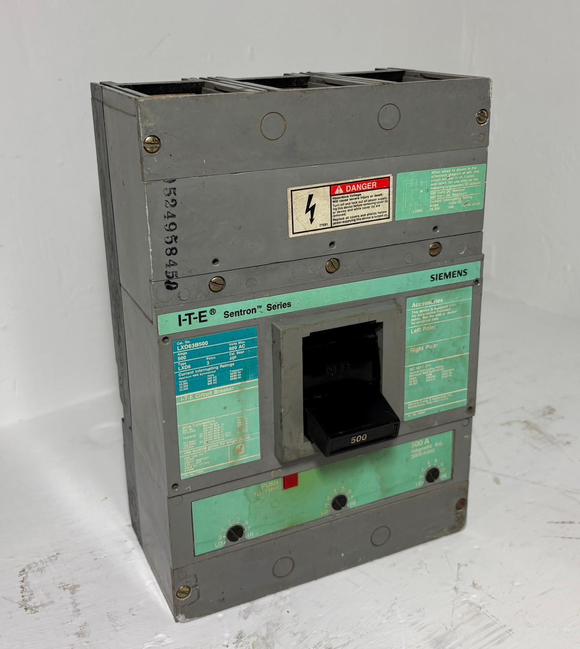 Siemens LXD63B500 500A Sentron Circuit Breaker Type LXD6 3P 600V I-T-E 500 Amp (EM6011-1)