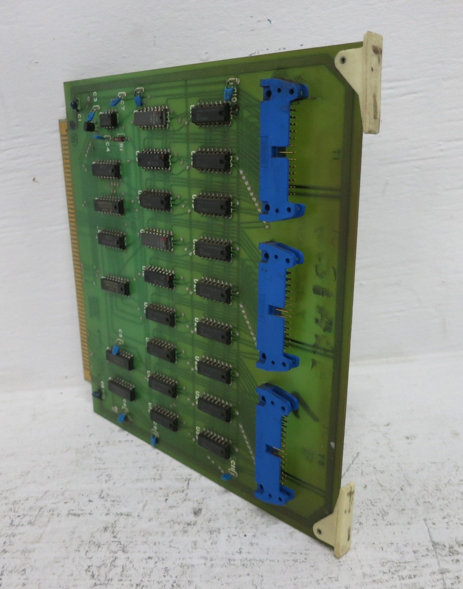 EGAN 435338 Output Board PLC Module I/O Card (DW8652-1)