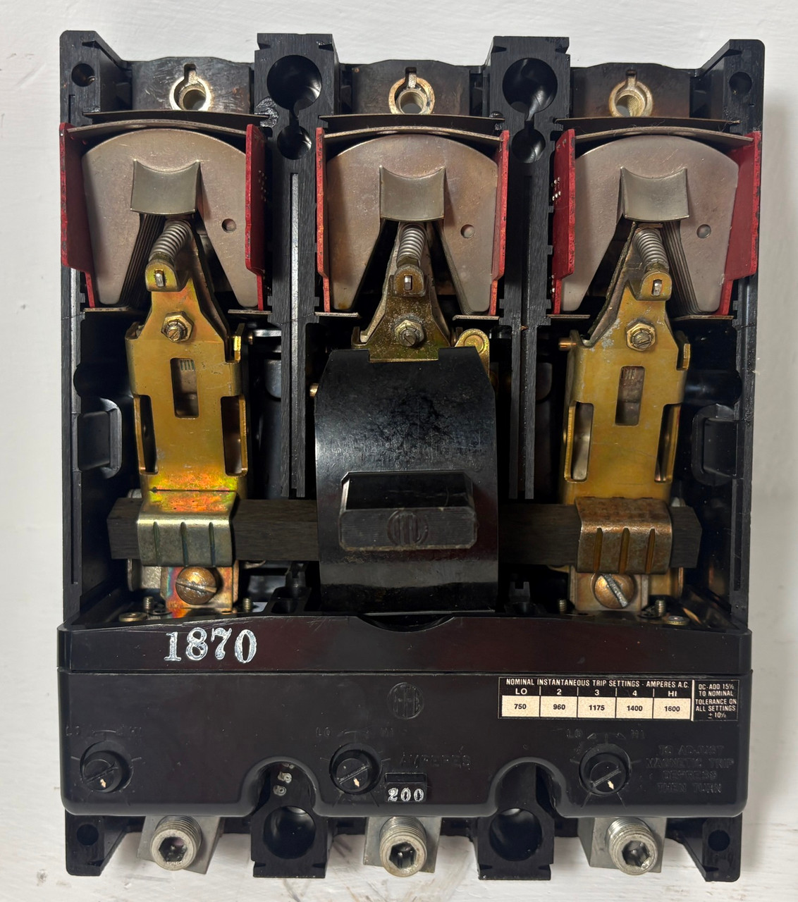 Gould I-T-E JL3F400 400A Circuit Breaker w 200 Amp Trip JL3-F400 600V 3P JL3T200 (EM6012-1)