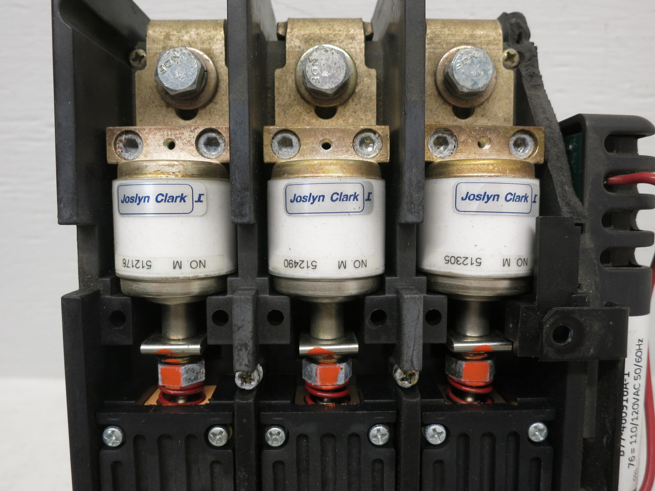Joslyn Clark CV13U03040676 Size 4 Compact Vacuum Contactor 120V Coil CV13U030406 (DW8656-1)