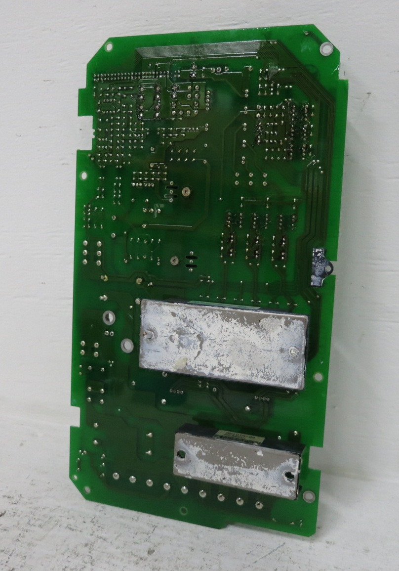 Yaskawa YPCT21113-2A Varispeed VS Drive Control Board (DW8680-1)