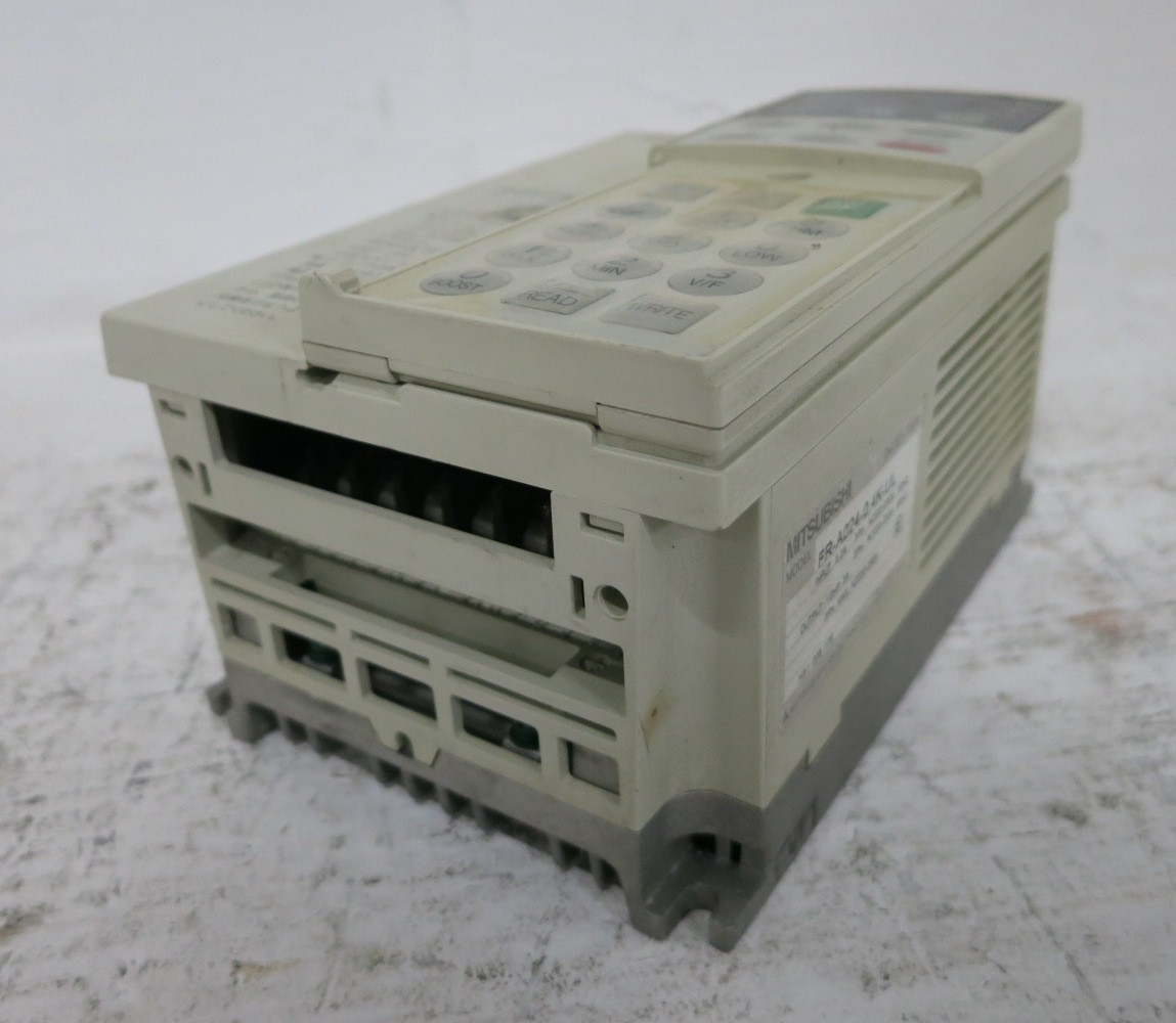 Mitsubishi FR-A024-0.4K-UL 0.5 HP AC Inverter VS Drive Freqrol A024 200-230V VFD (DW8698-1)