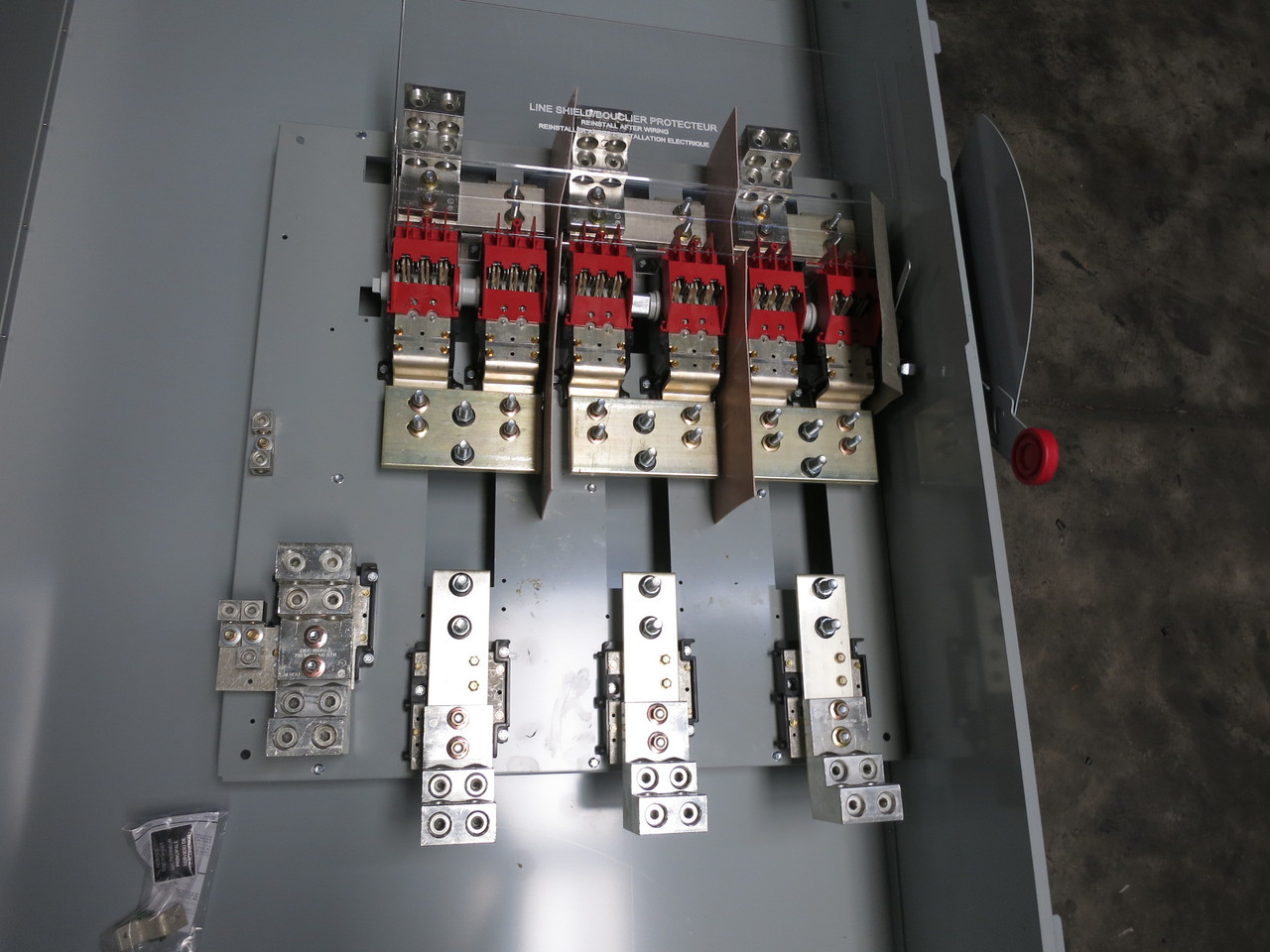 NEW Eaton DH368NGK 1200A 600V Fusible Safety Switch Disconnect 1200 Amp DH368FGK (DW8703-2)