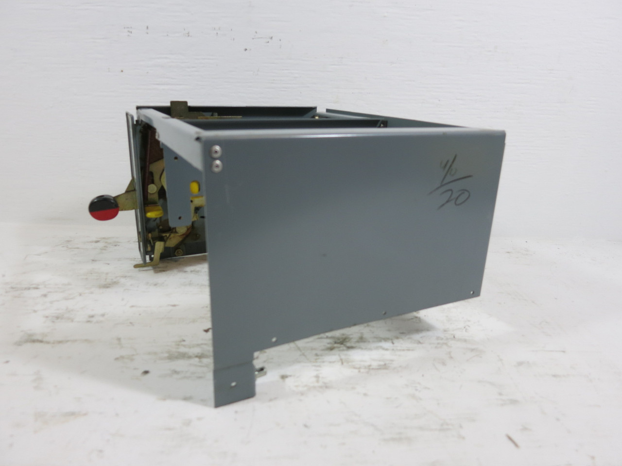 Square D Model 5 20 Amp Breaker 9" Motor Control MCC Feeder Bucket 20A Mod 5 (BJ1195-1)