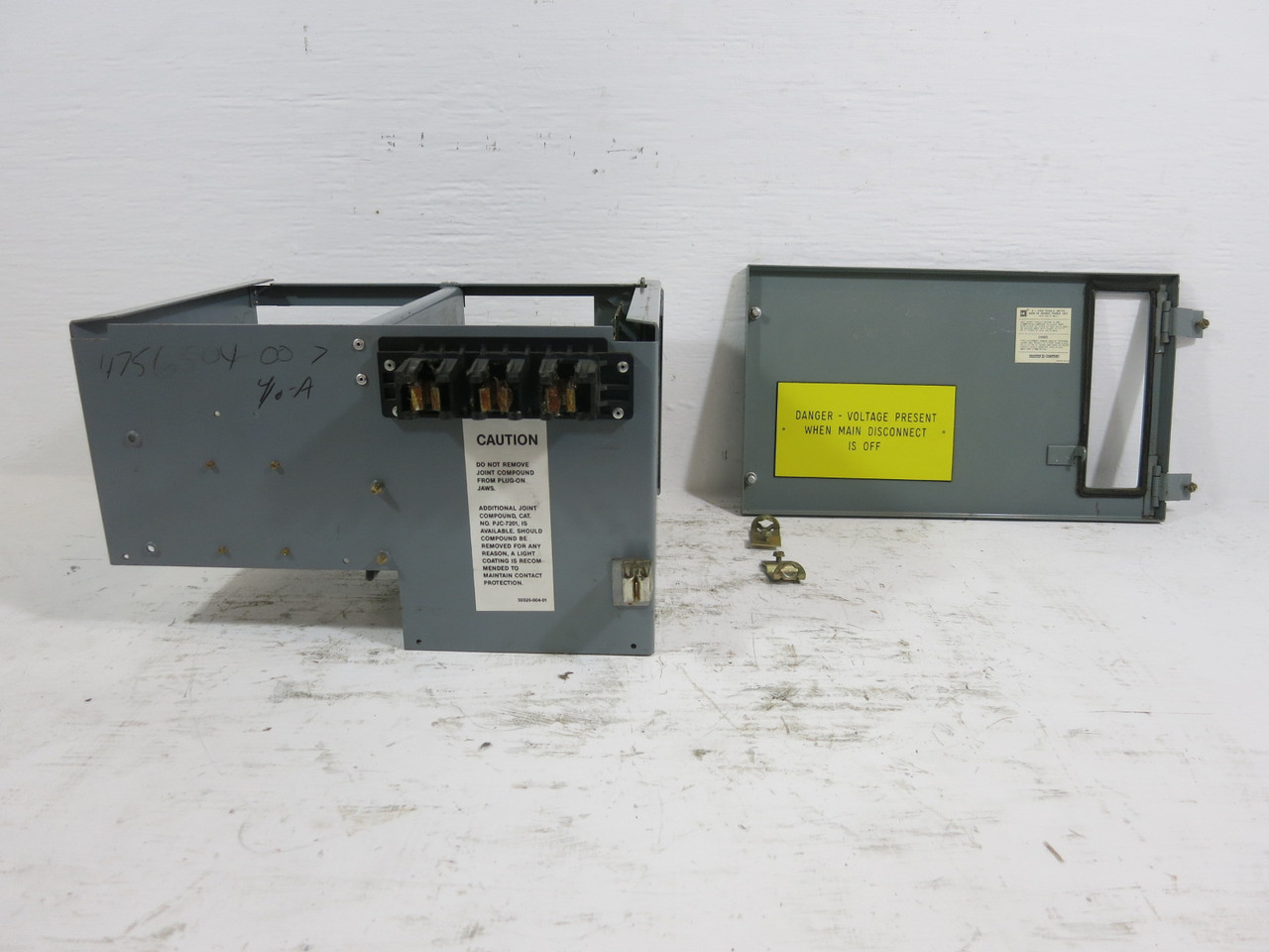Square D Model 5 20 Amp Breaker 9" Motor Control MCC Feeder Bucket 20A Mod 5 (BJ1195-1)