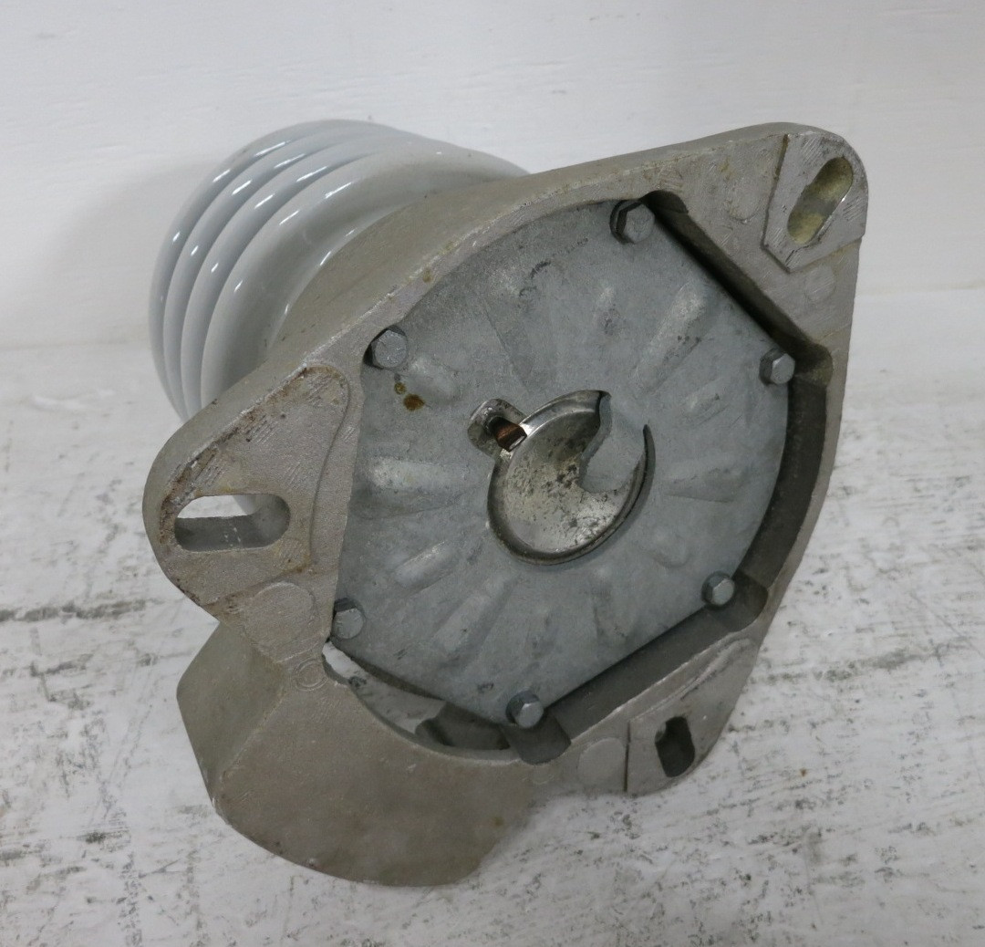ABB EXLIM Q Surge Arrester Q015PA012B 15 kV EXLIMQ MCOV 12.7 kV Station (DW8712-3)