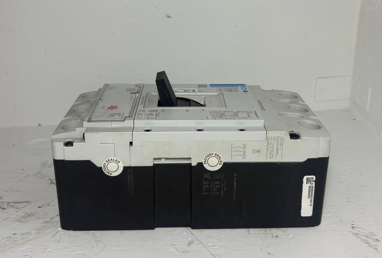 Eaton PDG33M0250TFAL 250A Circuit Breaker PDG3 w/ 250 Amp Trip 3P PDG3XTFA30250 (EM6013-1)