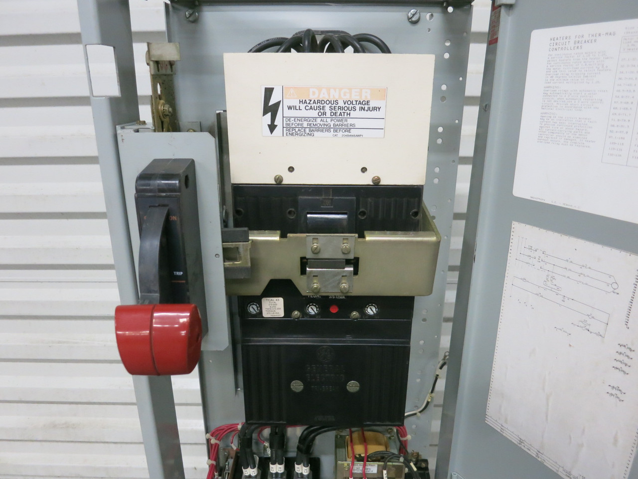 General Electric GE 8000 Size 4 Starter 125A Breaker 42" MCC Bucket 125 Amp (BJ1196-1)