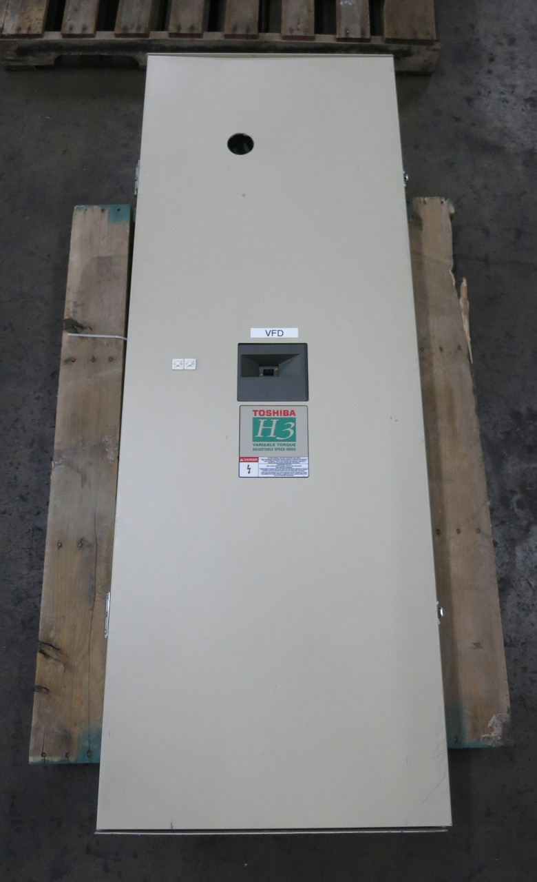 Toshiba VT130H3U420K 200 HP H3 Tosvert-130 Transistor Inverter AC VS Drive 460V (DW8718-2)