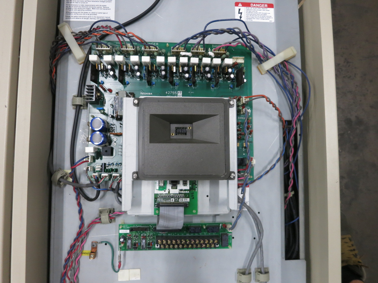 Toshiba VT130H3U420K 200 HP H3 Tosvert-130 Transistor Inverter AC VS Drive 460V (DW8718-2)