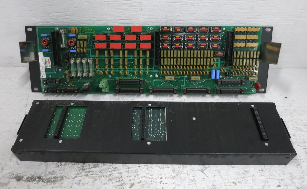 Westronic Westerm D20 CD 517-0180-01E + 504-0002-18A Wesdac Logic Panel 540-0159 (DW8753-1)