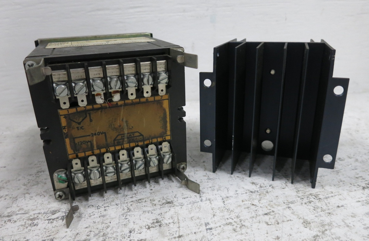 Athena 6050-S Digital Temperature Controller Display 0-1400 F Process Control (DW8756-1)