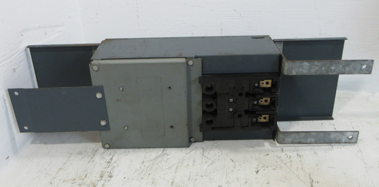 GE QMR363-H 100A 600V Type QMR Fusible Panel Board Switch w/ Hardware (flaw) (AH1836-3)
