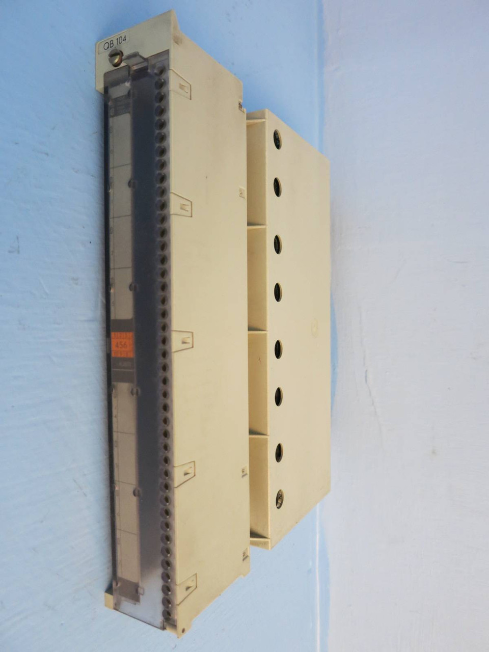 Siemens 6ES5456-4UB12 Simatic PLC S5 Symadyn D Sinec C79040-A322 E25 C25 01 87 (EBI3737-2)