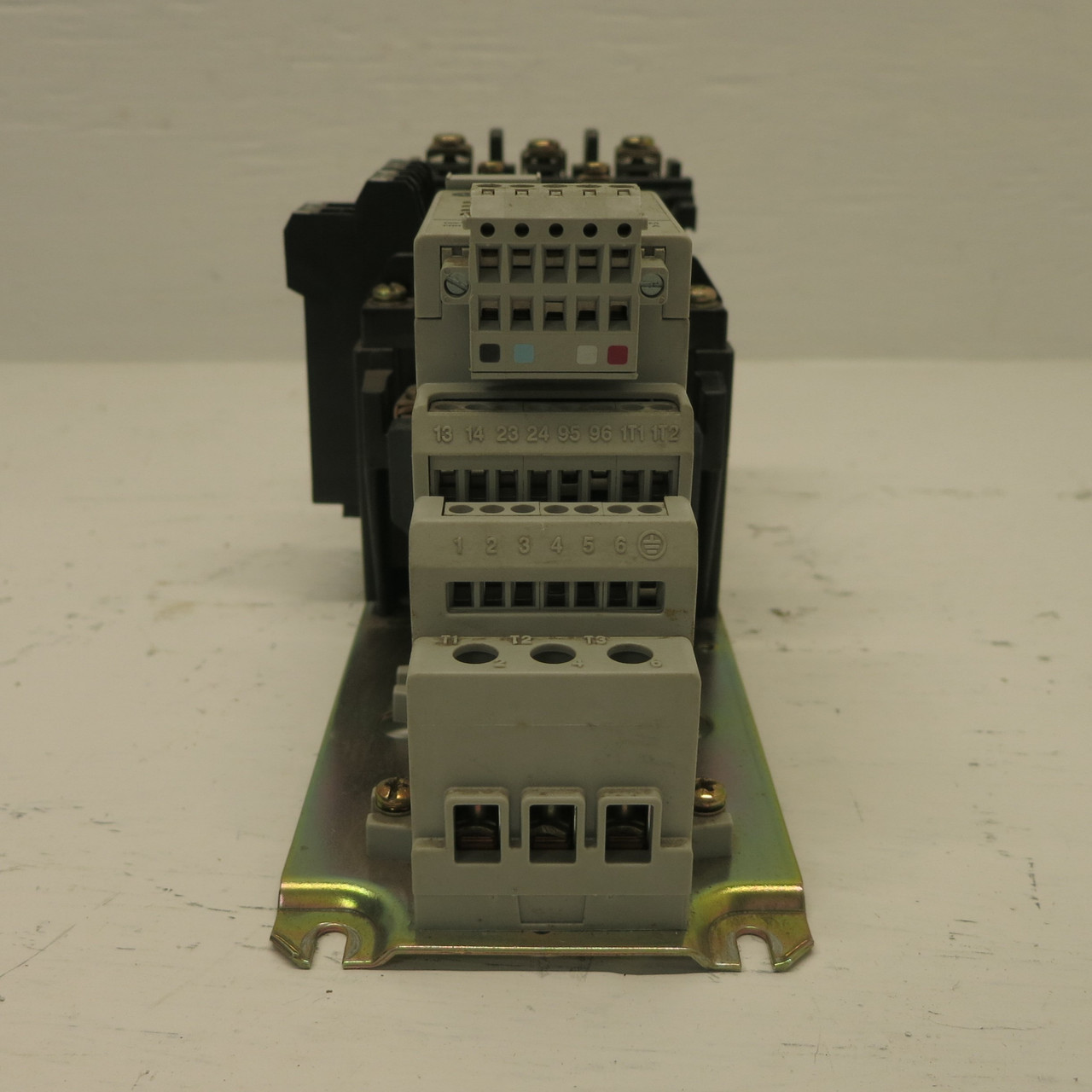 Allen Bradley 509-B0*-XXX NEMA Size 1 Starter Series B CB236 Coil w/ 592-EC1AC (AH0618-4)